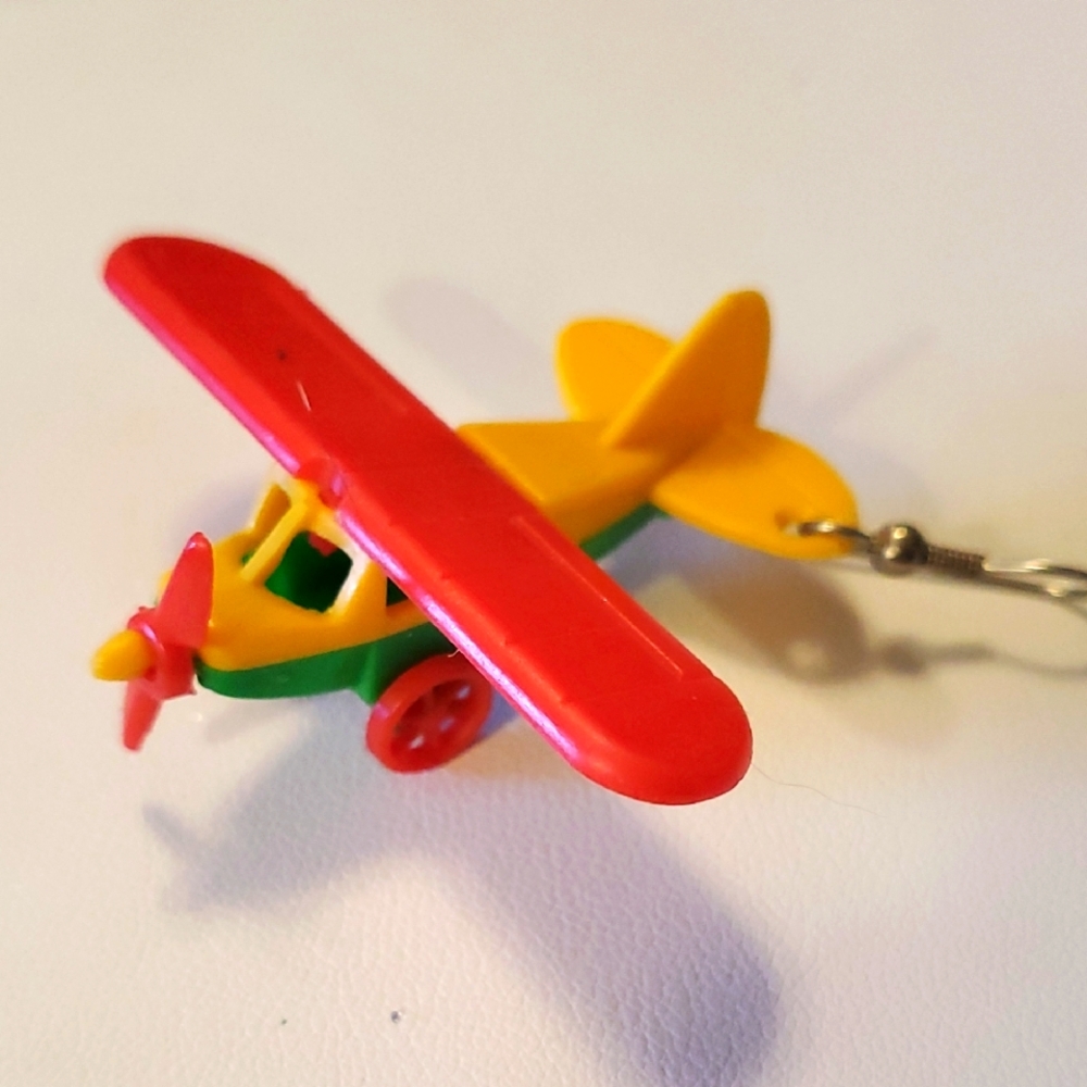 Vintage Celluloid Airplane Earring #5210